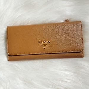 PRADA wallet